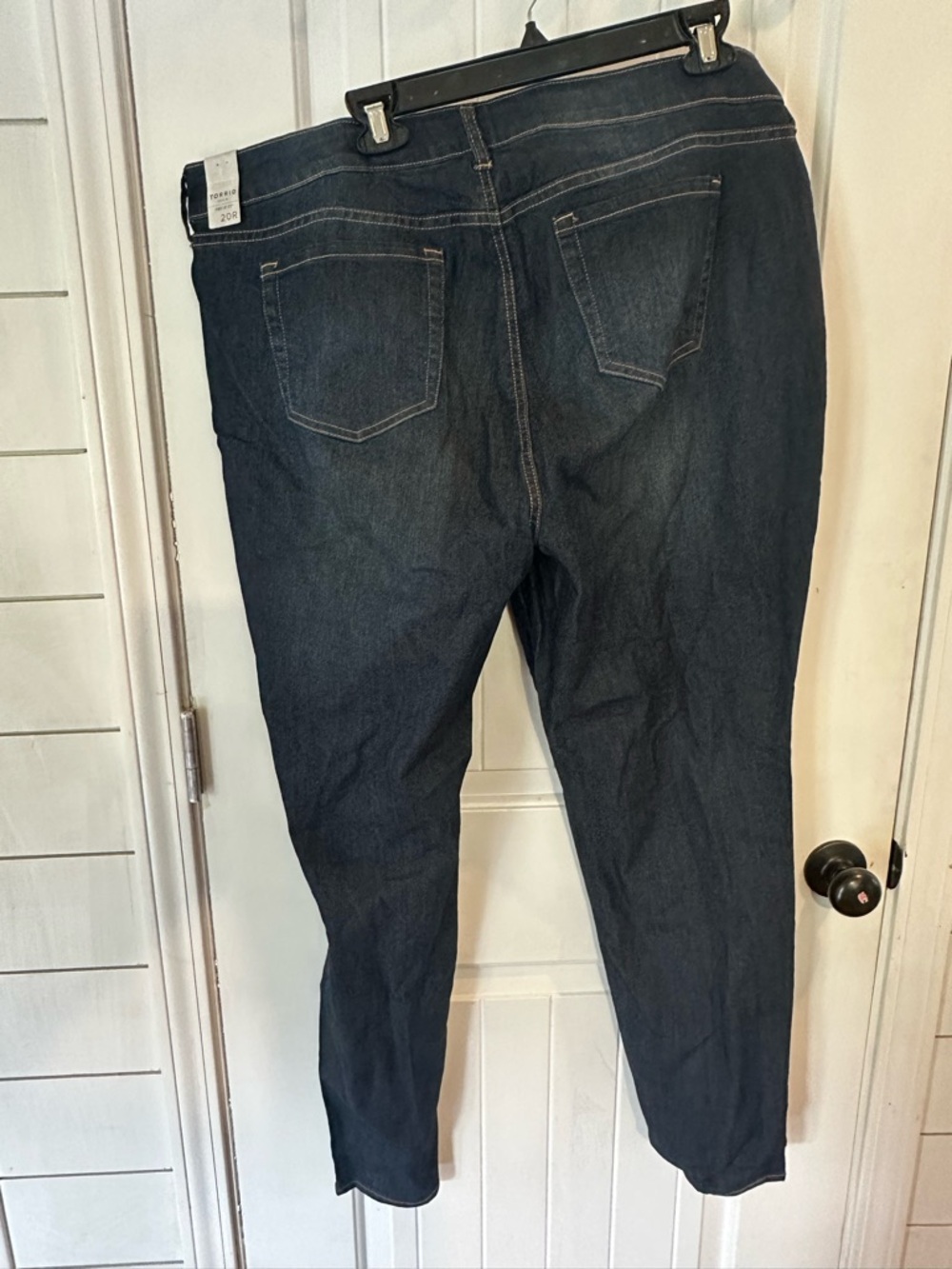 Torrid Dark Wash curvy skinny Stretch Jeans  - Torrid - Picture 7 of 7